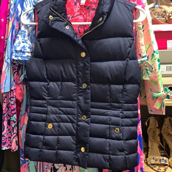 Lilly Pulitzer Tops - EUC! 🏝Lilly Pulitzer Puffer Vest